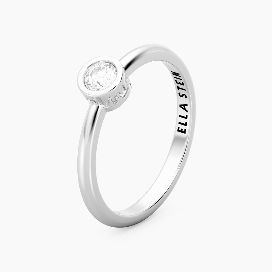 Lab-Grown 0.20 Ct Signature Bezel Ring