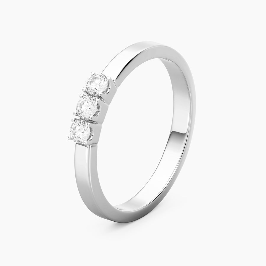 Lab-Grown Luxe Tri-Diamond Ring