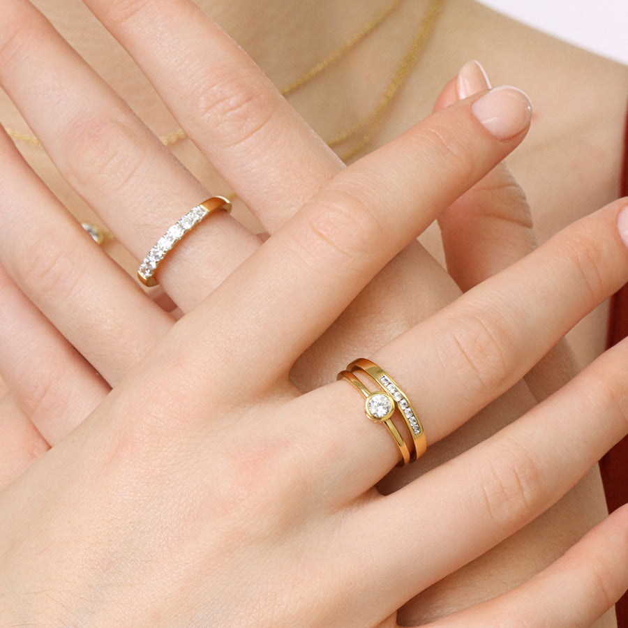 Lab-Grown 0.5 Ct Signature Bezel Ring