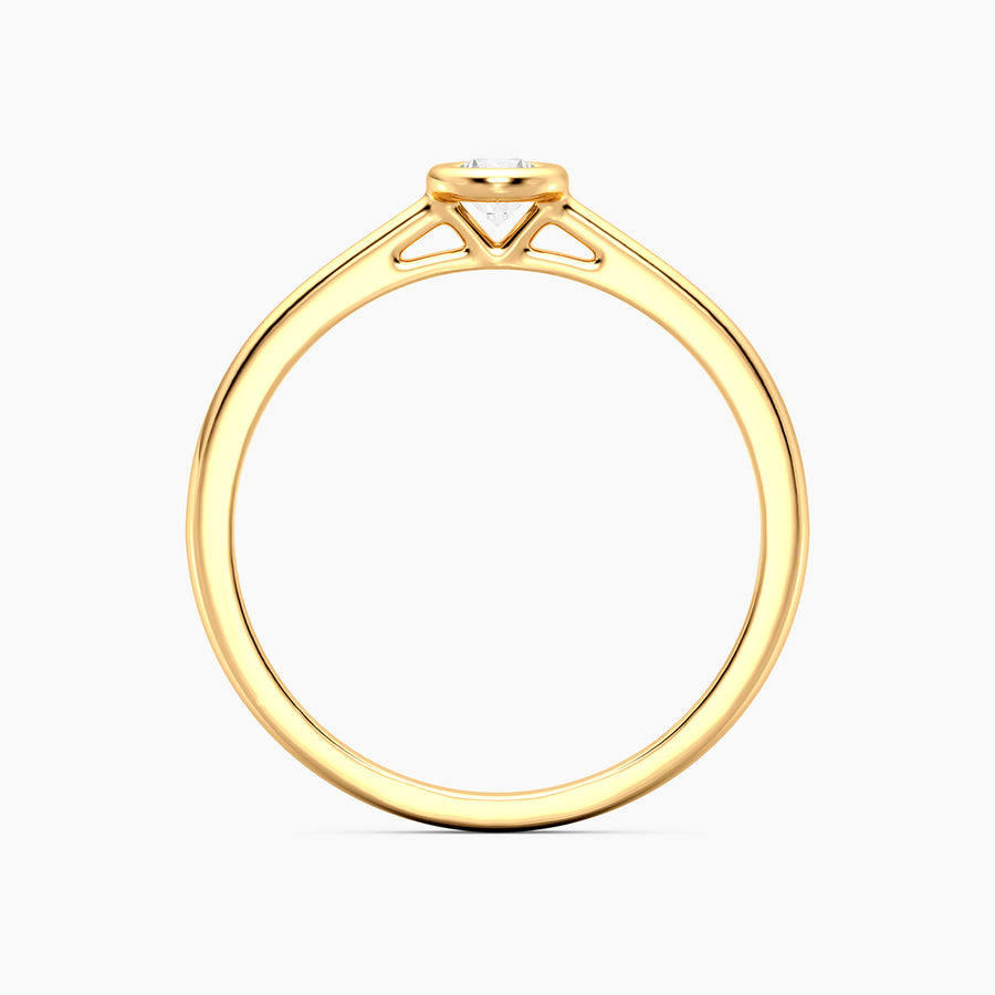 Lab-Grown 0.13 Ct Gold Solitaire Bezel Set Ring