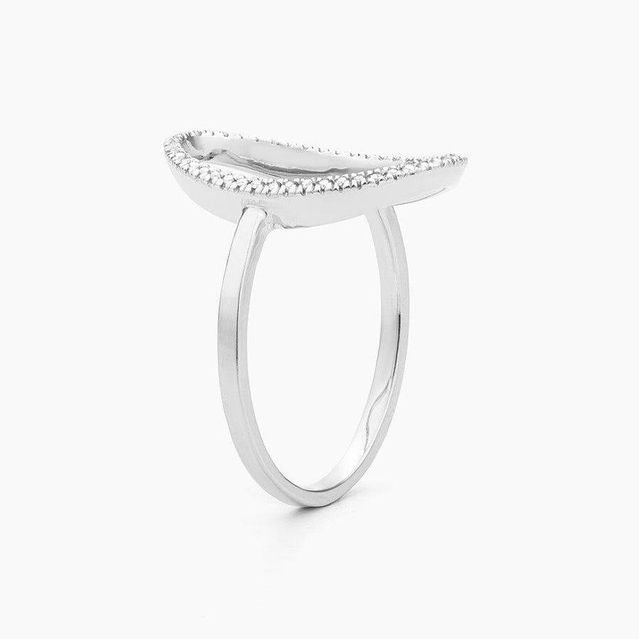 One With The Oval Statement Ring - Ella Stein 
