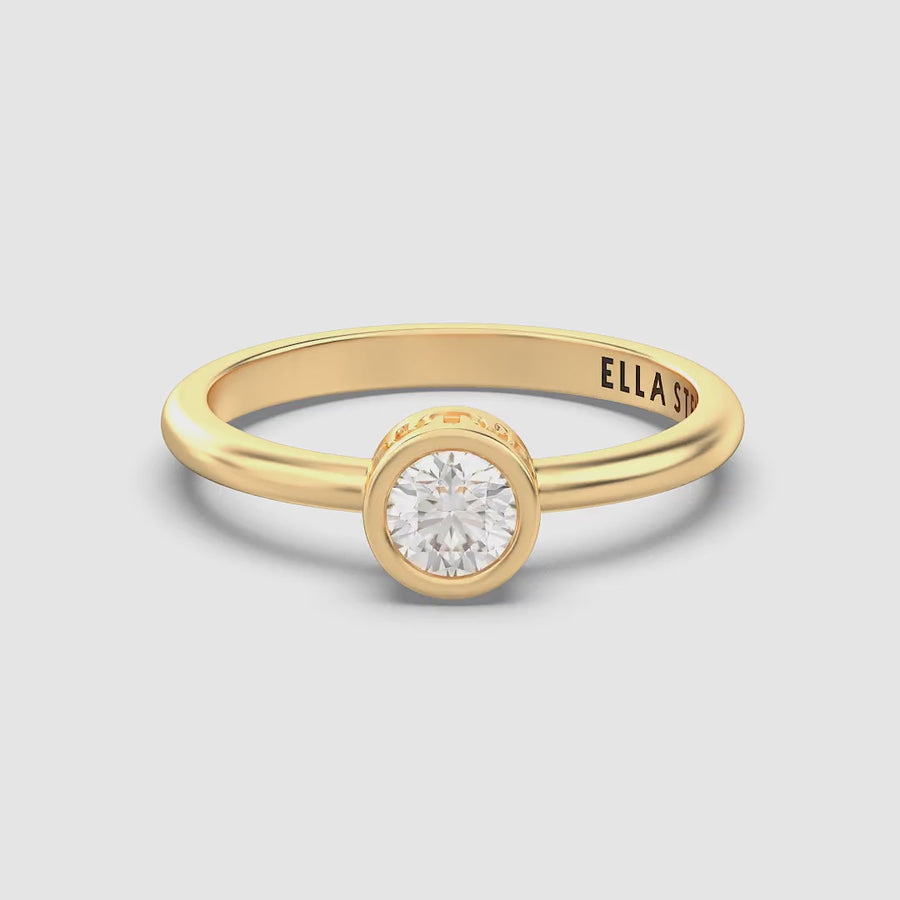 Lab-Grown 0.33 Ct Signature Bezel Ring